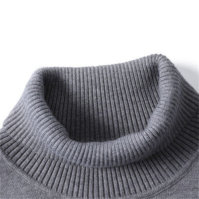 Pullover di colore solido di viscosa/cotone Pullover slim fit Turtle Neck per abbigliamento casual maschile