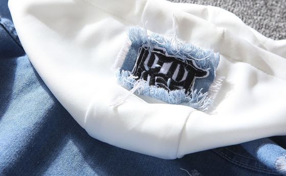 Abiti da ginnastica da due pezzi per uomini con patch di lettere di chenille